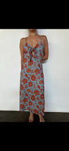 Load image into Gallery viewer, Effortless midi dress
