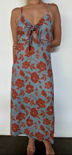 Load image into Gallery viewer, Effortless midi dress
