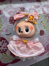 Load image into Gallery viewer, Amelia doll outfit
