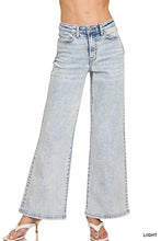 Load image into Gallery viewer, DTP wide leg jeans
