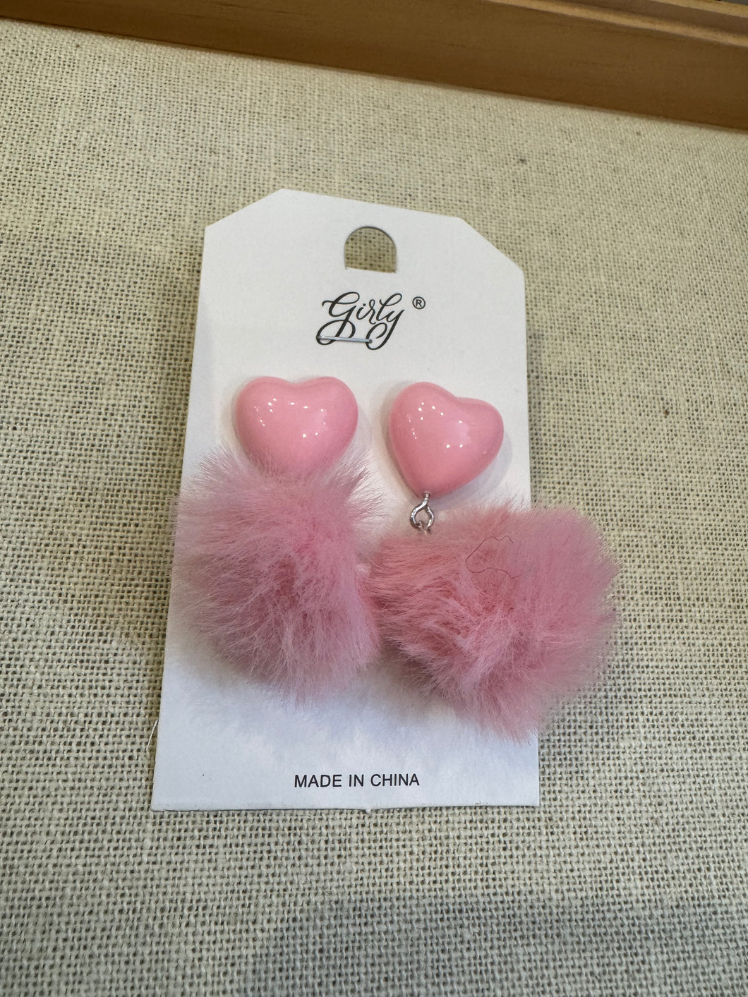 Fluffy love earrings