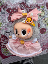 Load image into Gallery viewer, Amelia doll outfit
