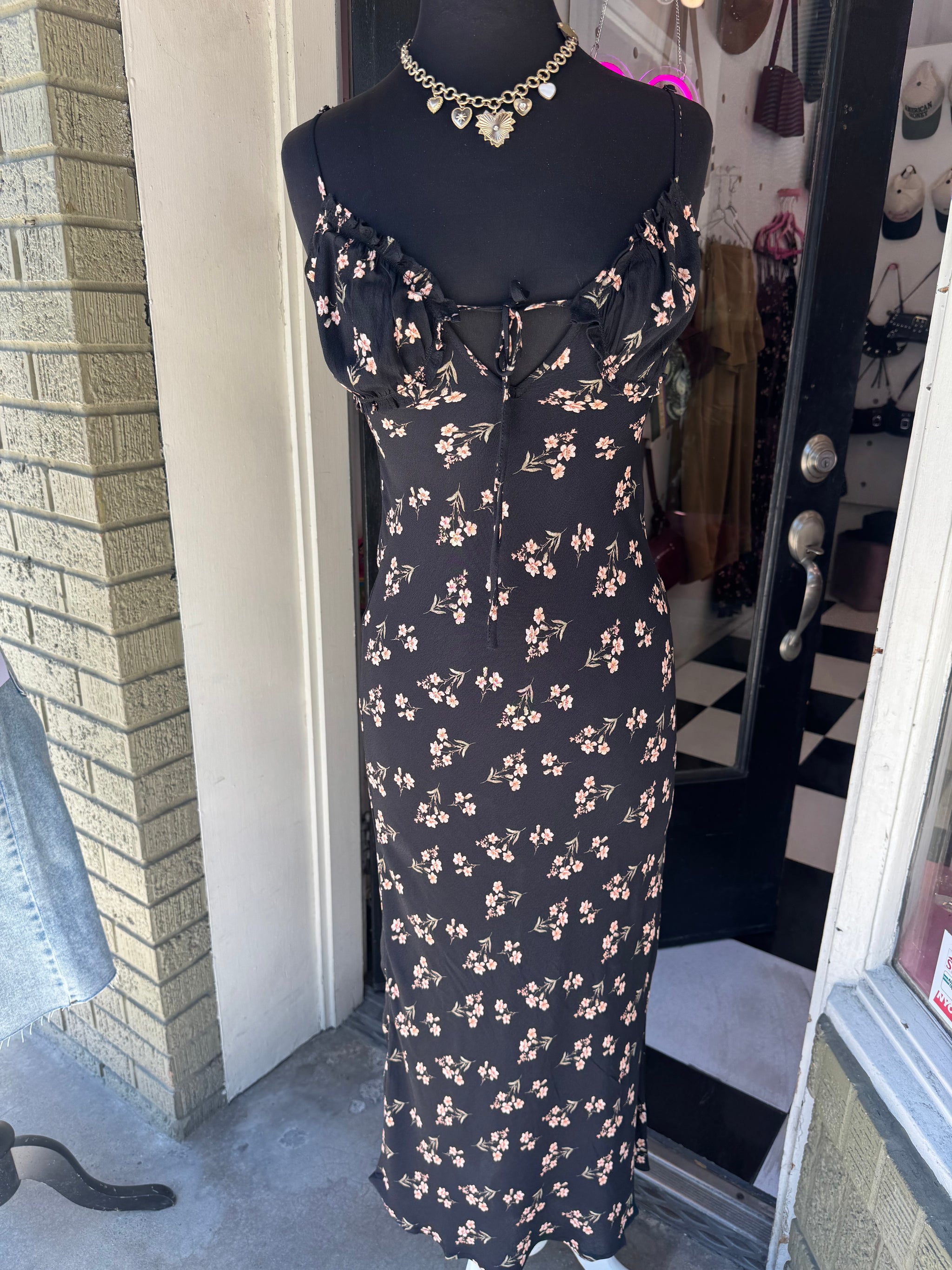 urban outfitters betsy satin midi dress ISO (in search of) Urban Outfitters Betsy