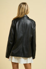 Load image into Gallery viewer, Stepping out blazer
